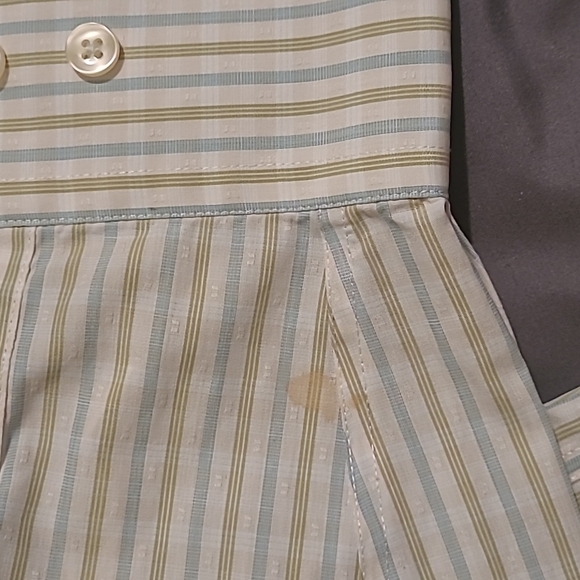 (Lot of 8) Men's Button Down Shirts - Picture 14 of 16